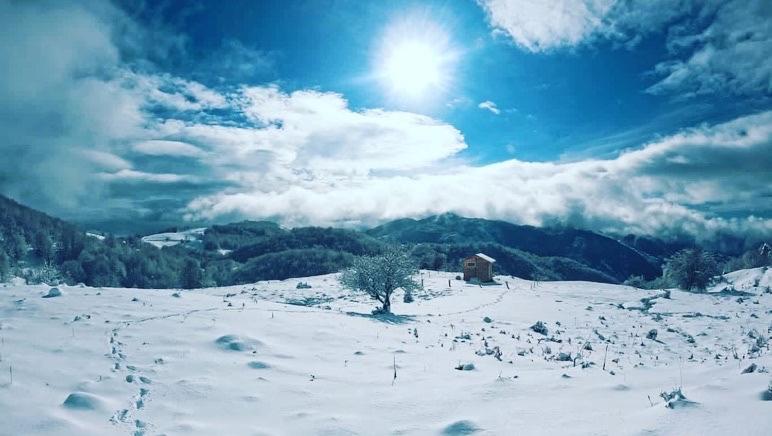 Hôtel Camping Shengjergj à Tirana Extérieur photo